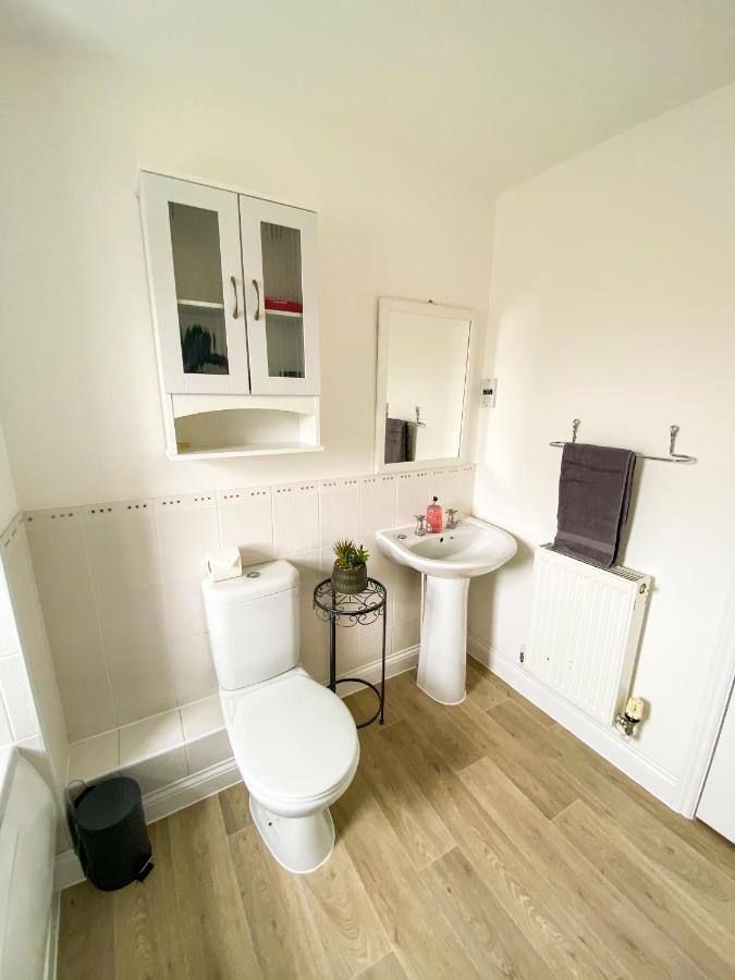 Kings Quarters Boutique Rooms Hartford  Екстериор снимка