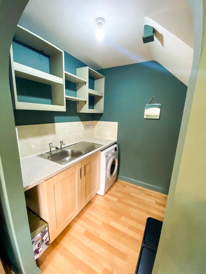 Kings Quarters Boutique Rooms Hartford  Екстериор снимка
